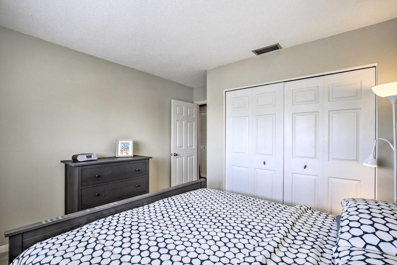 St Pete Condo With Heated Pool - Less Than 1 Mi To Beach! St. Pete Beach Extérieur photo