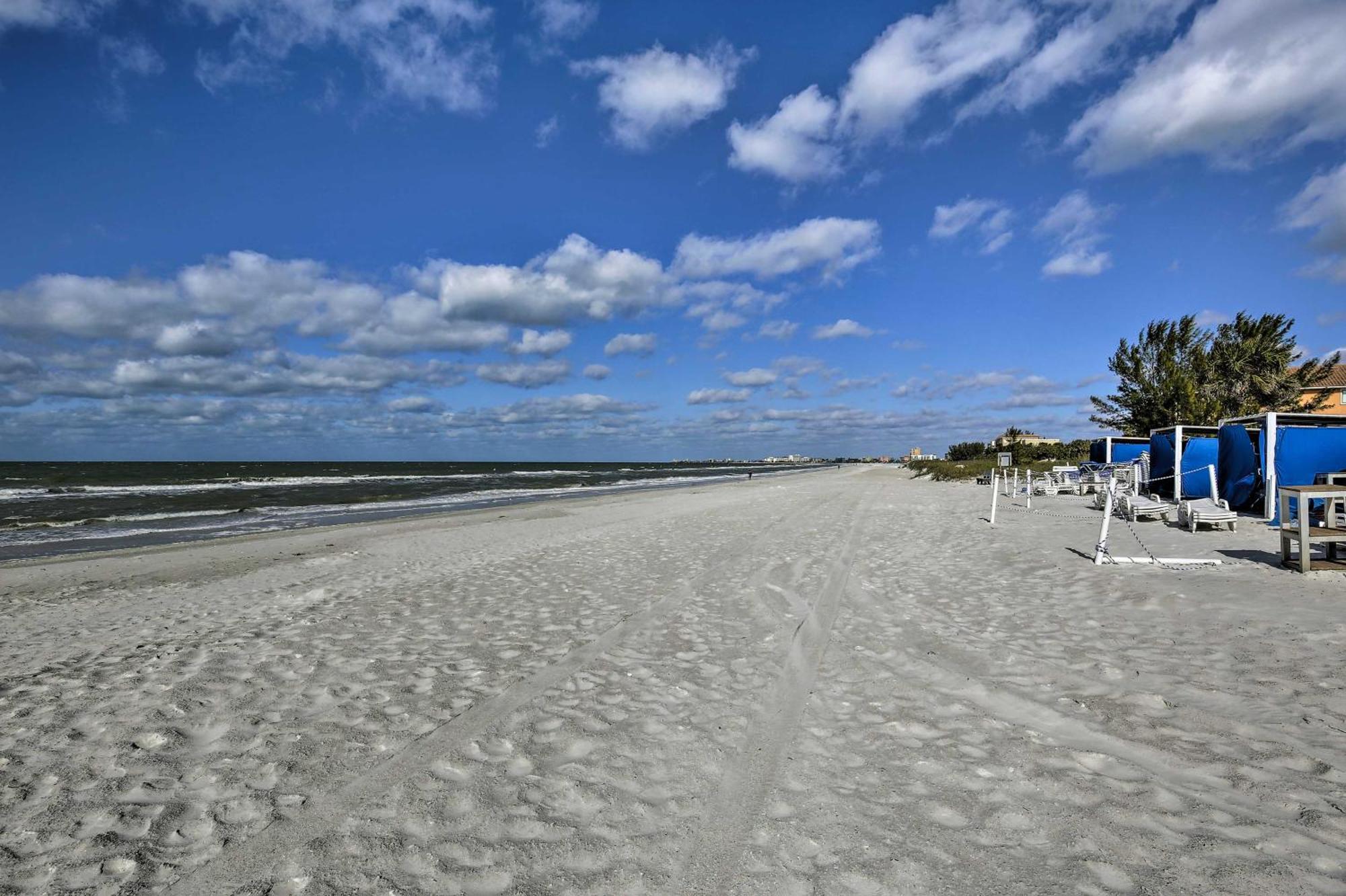 St Pete Condo With Heated Pool - Less Than 1 Mi To Beach! St. Pete Beach Extérieur photo